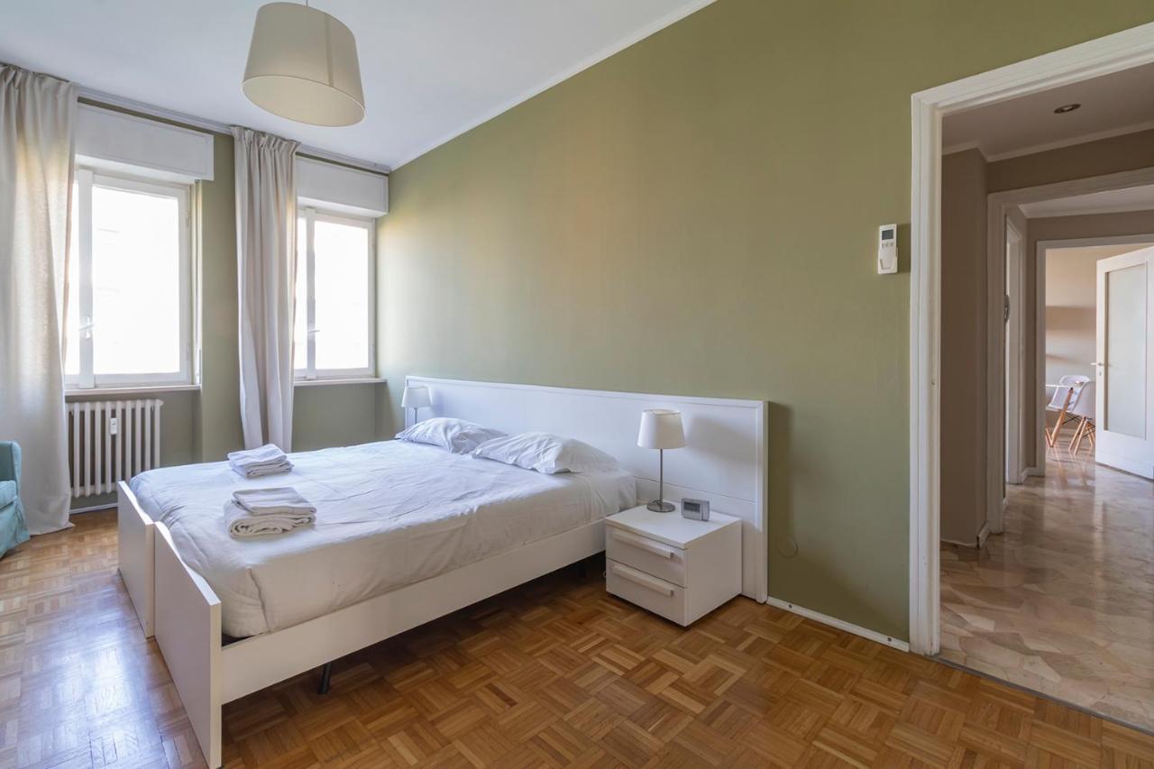 Altido Trendy Flat With Balcony, Easy Access To Centre Milan